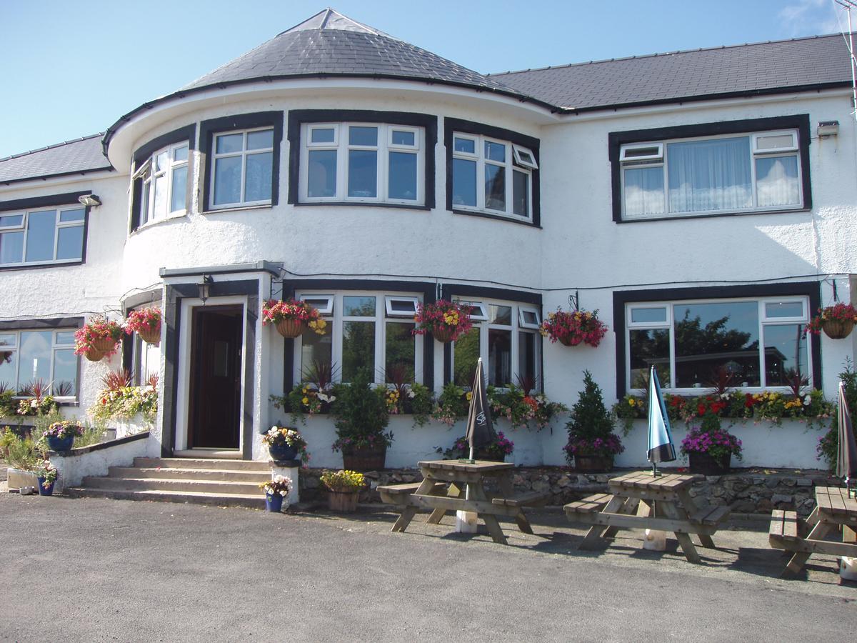 The Windsor Hotel Haverfordwest Exterior foto